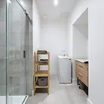 Marche Des Halles Sur Cour Ascenseur, Hypercentre Apartment *